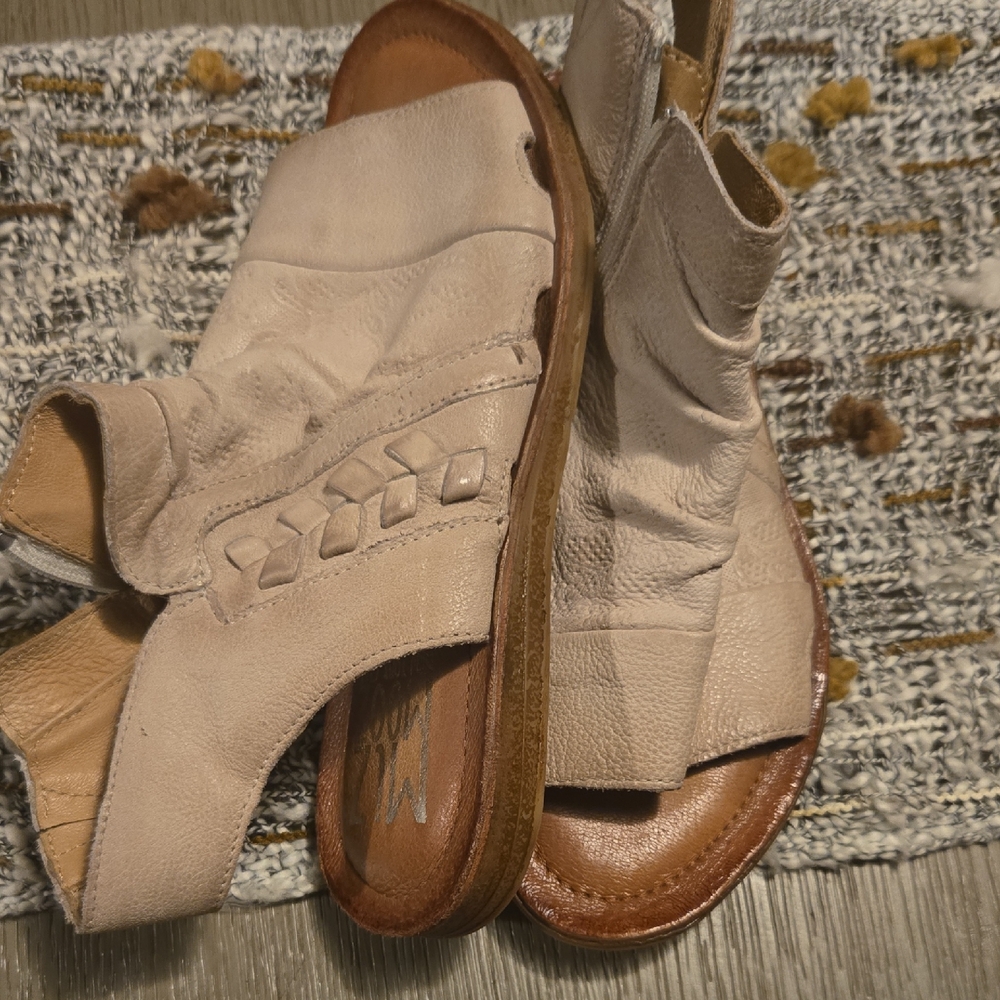 Miz Mooz Light Tan Sandals
